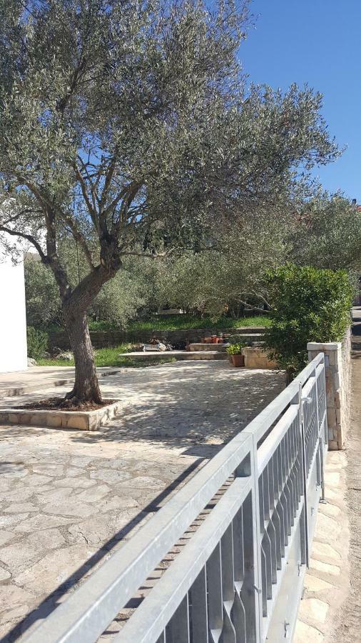 Apartmani Lomar Stari Grad  Exterior foto